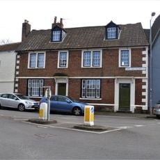 2 And 4, Hare And Hounds Street