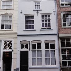 Rogstraat 33, Grave