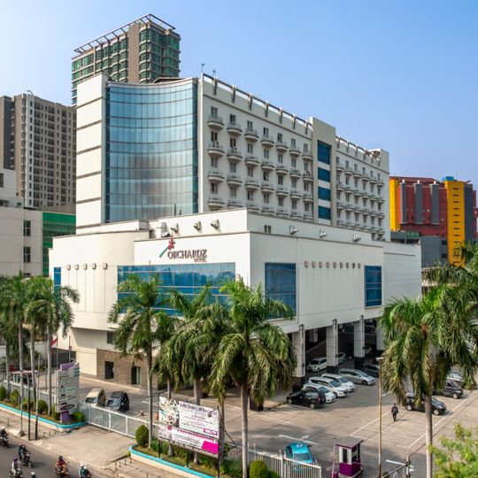 Orchardz Hotel Industri