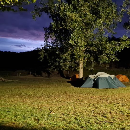 Terreny d'acampada Llombregueres de Baix