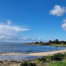 Plage du Bassin de Baignade de Lanton