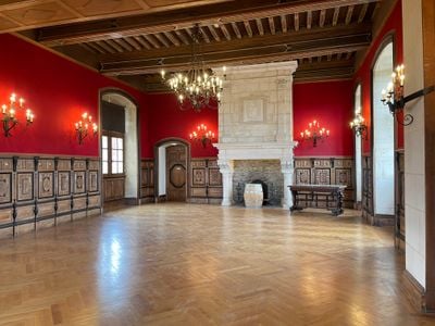 Interior 3