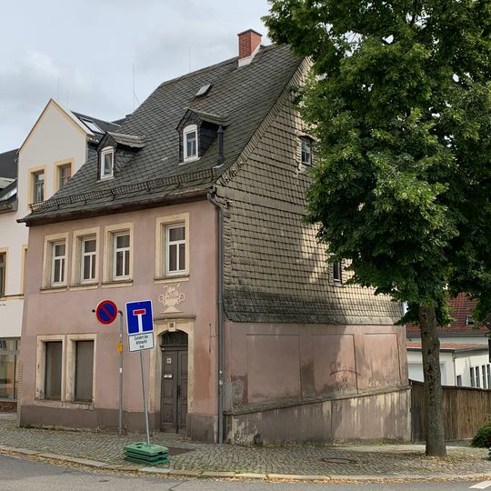 Friedrich-Engels-Straße 15