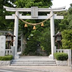 前川神社