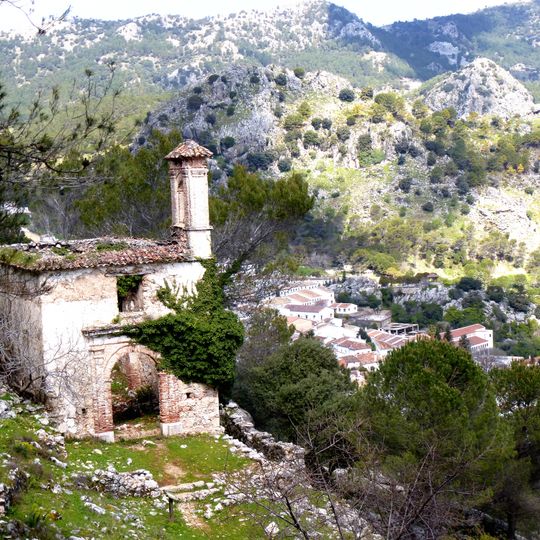 Ermita del Calvario y nichos