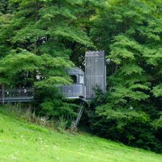 Baumhaus am Neuhofener Berg