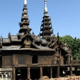 Nat Htaunk Kyaung monastery