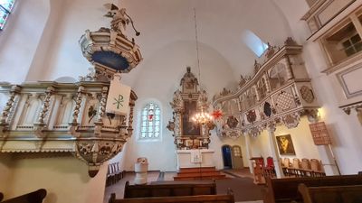 Interior 0