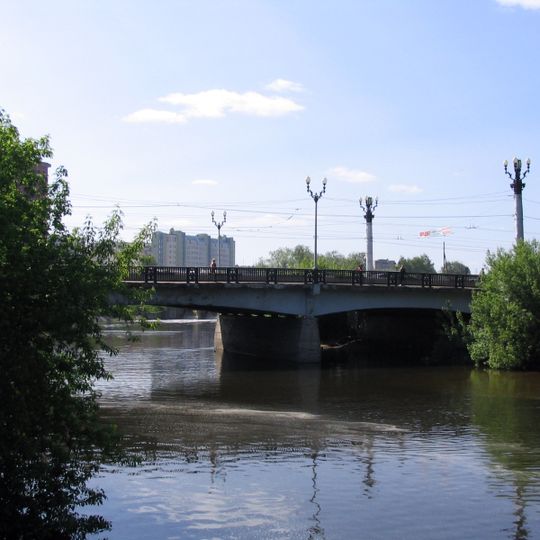 Театральный мост