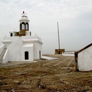 Fortaleza de Santa Cruz Lighthouse