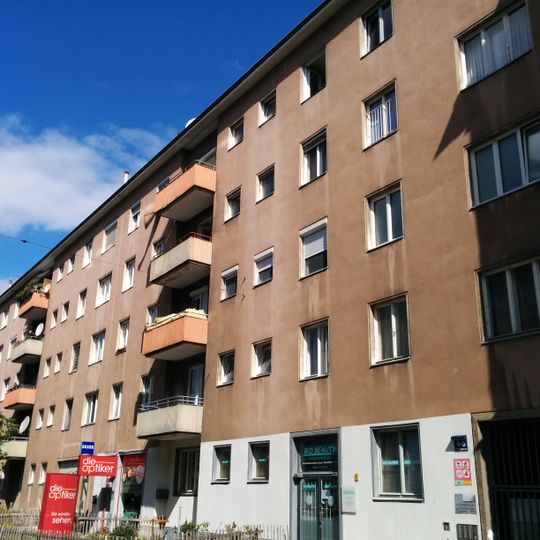 Wohnhausanlage Tivoligasse 4-6