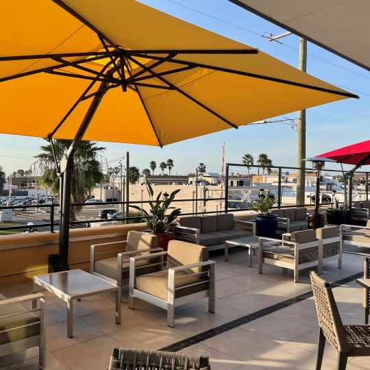 Santo's Drinkeria Rooftop Bar