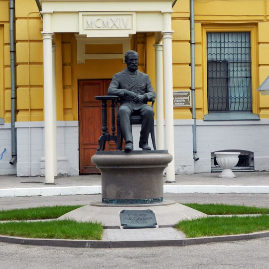 Памятник Василию Разумовскому