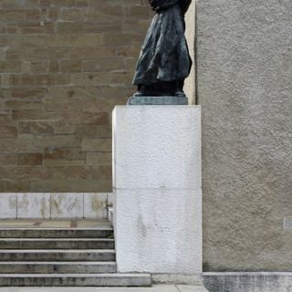 Statue de Jérémie