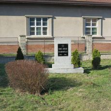 Pomník osvobození v Hřivčicích