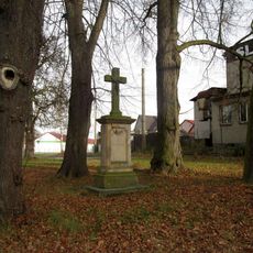 Kříž v Kralovicích v Žatecké ulici