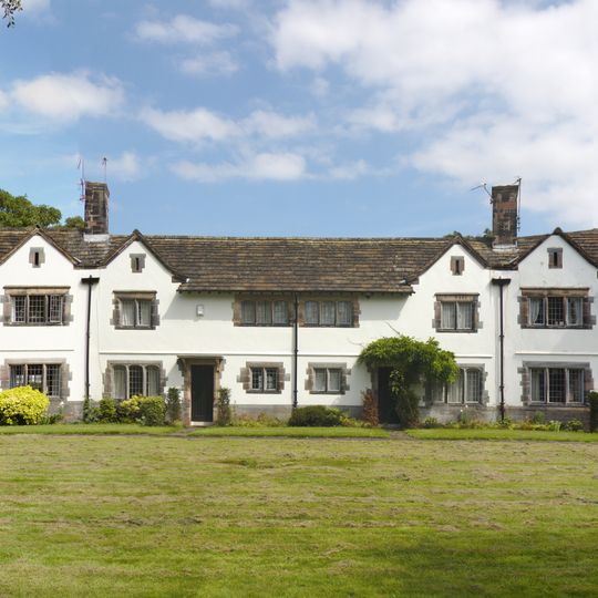 Duke Of York Cottages And Laundry