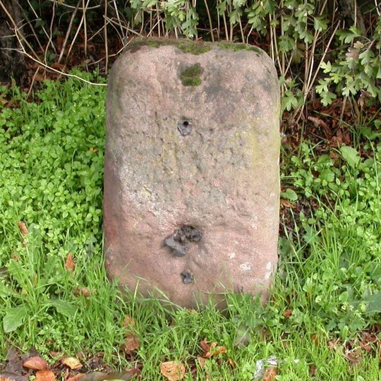 Milestone, Hagley Road; Old Swinford; opp. jcn B4187