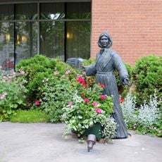 Monument en hommage à Marguerite Bourgeoys