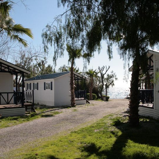 Camping Castillo de Baños