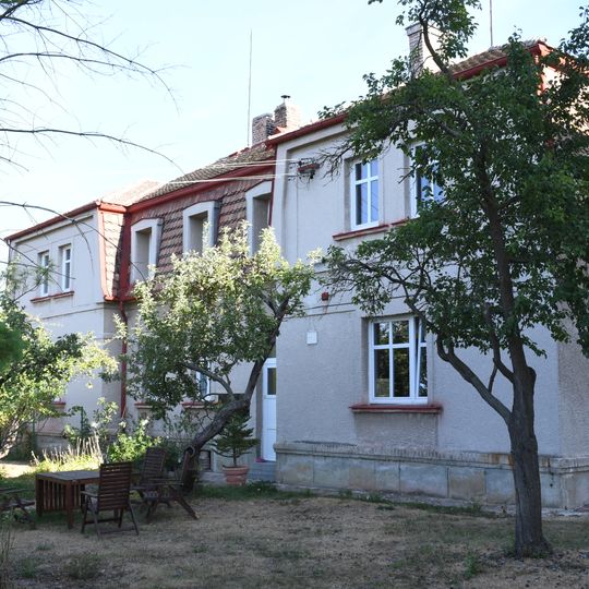 Evangelická fara v Dvakačovicích