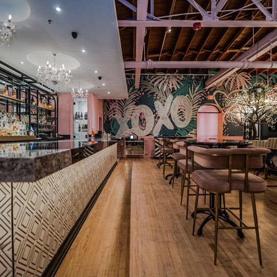 XOXO Dining Room