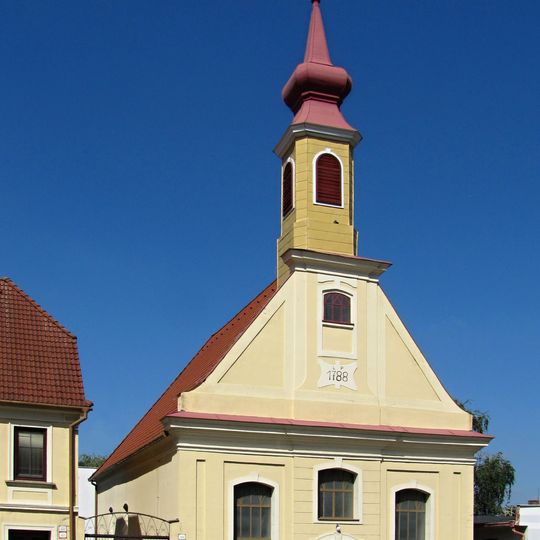 Evanjelický kostol s areálom, kostol