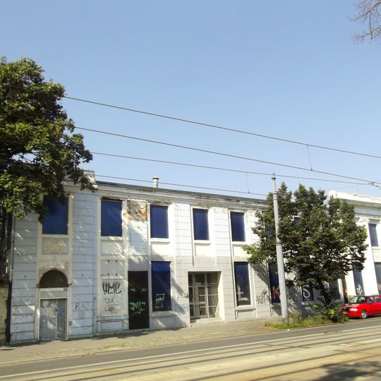 Stołówka i magazyn