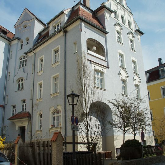 Mietshaus