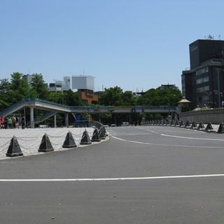 Jingu Bashi