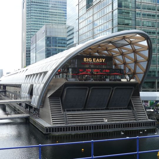 Canary Wharf railway station