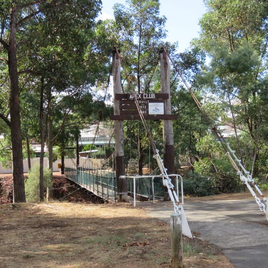 Suspension footbridge