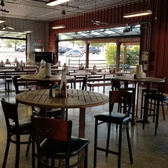 Cooper’s Old Time Pit Bar-B-Que