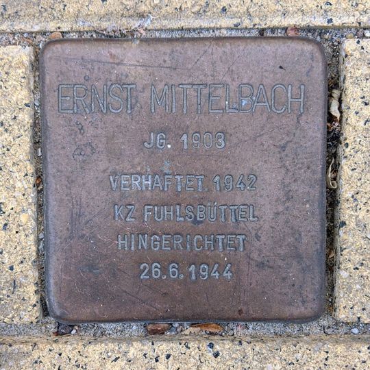 Stolperstein en memoria de Ernst Mittelbach