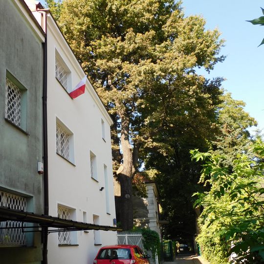 Dom przy ulicy Aplikanckiej 7