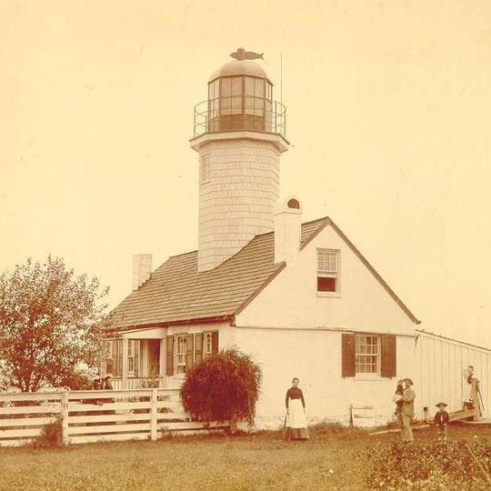 Greenbury Point Light