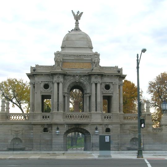 Hurlbut Memorial Gate