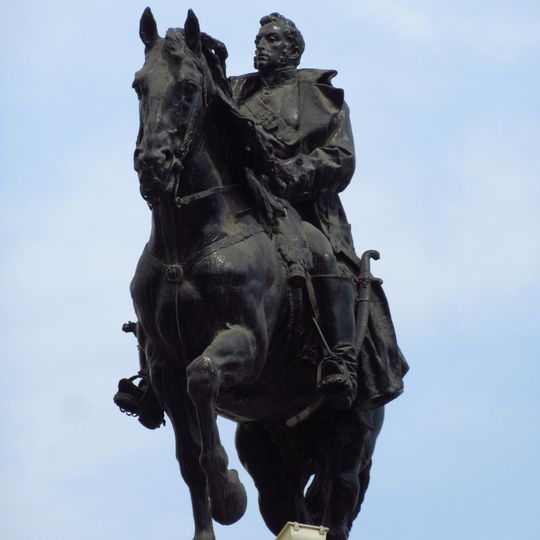Equestrian statue of José de San Martín