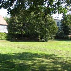 Stiftswiese der Warnery-Stiftung Johann-Gottlieb-Fichte-Straße