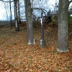 Kříž západně od Nové Vsi u železnice