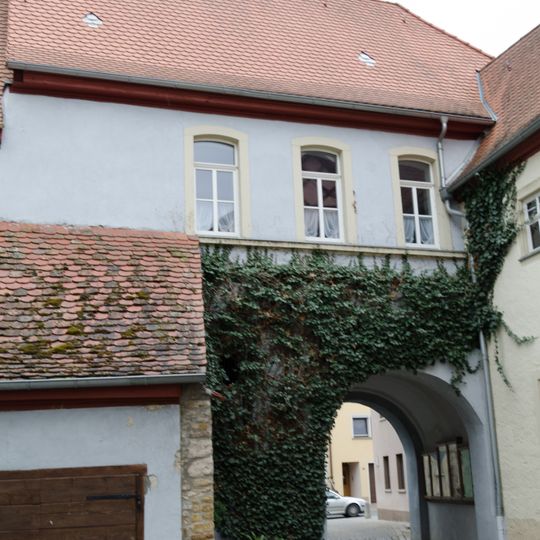 Torbau der Kirchenburg