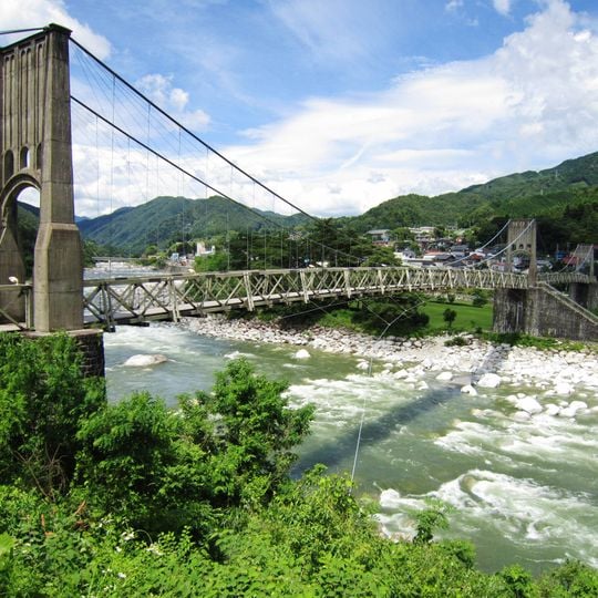 Momosuke Bridge
