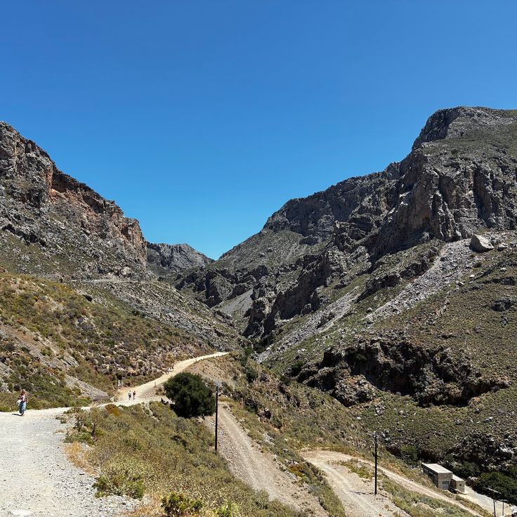 Kourtaliotiko Waterfalls