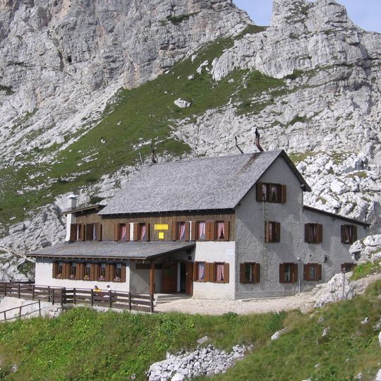 Rifugio Sonino al Coldai