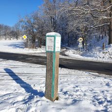 Wegestein (etwa 300 m nördlich des nördlichen Ortsausgangs)