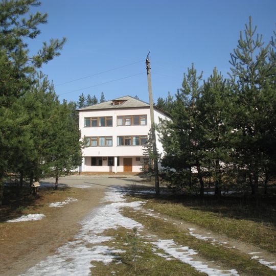 Duminichi railway station