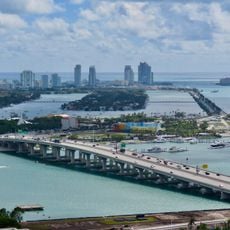 MacArthur Causeway