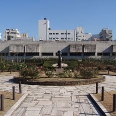 Hongō İstasyonu Parkı