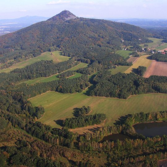 Cvikovská pahorkatina