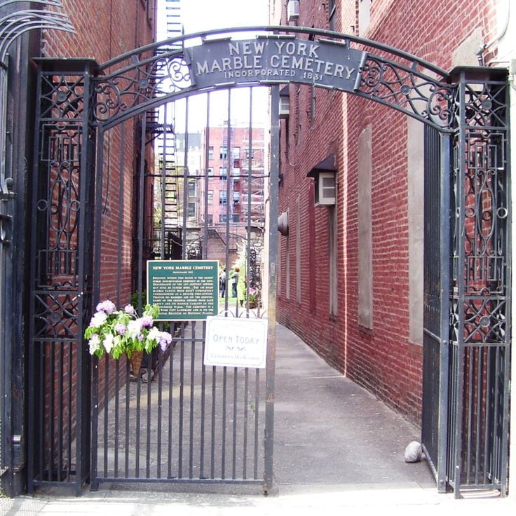 New York Marble Cemetery